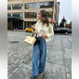 ZARA High Waisted Straight Leg Jeans - 34/2